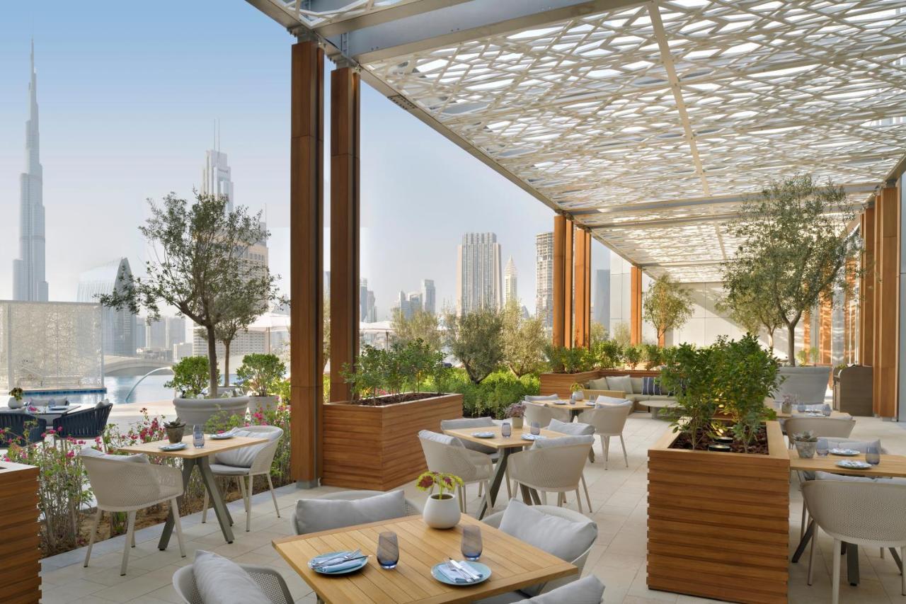Address Dubai Mall Bagian luar foto The Address Lounge