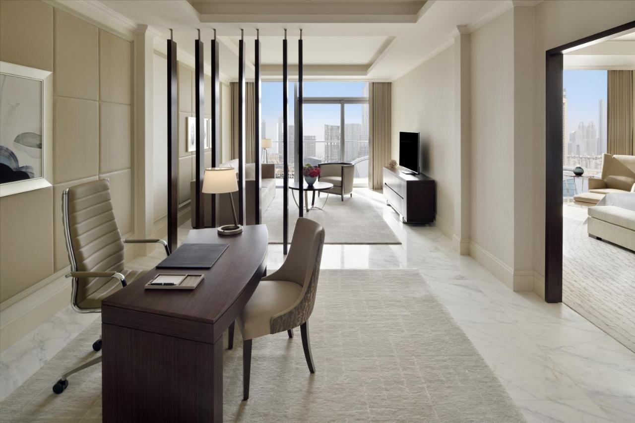 Address Dubai Mall Bagian luar foto A presidential suite at the Waldorf Astoria Ras Al Khaimah